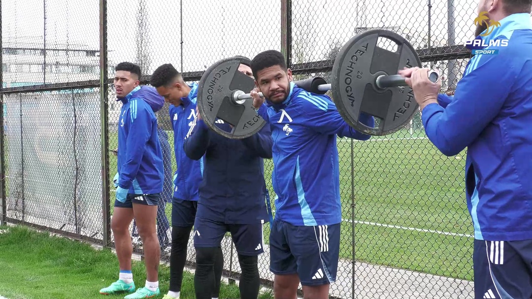 Левски тренира в отлично настроение часове след успеха над Септември