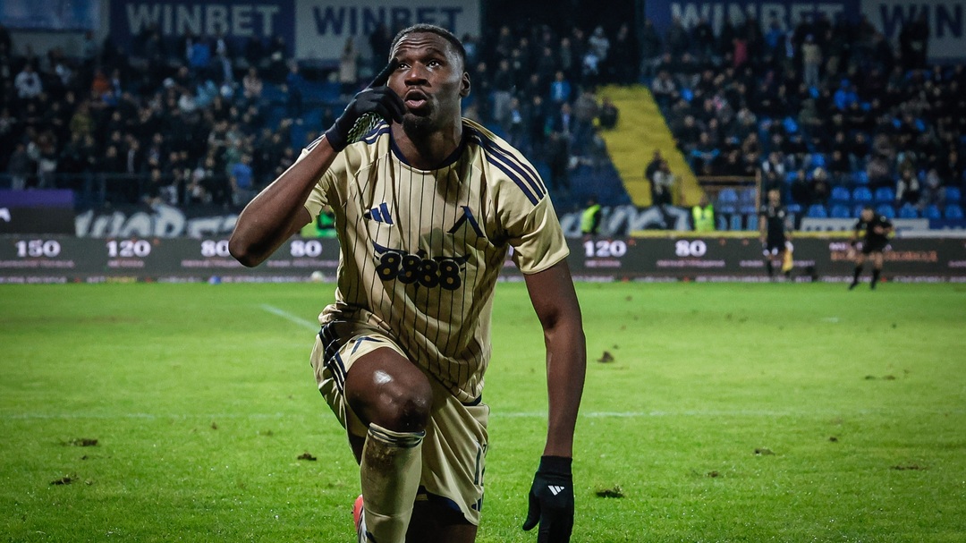 Сангаре герой за Левски с късен гол в Русе