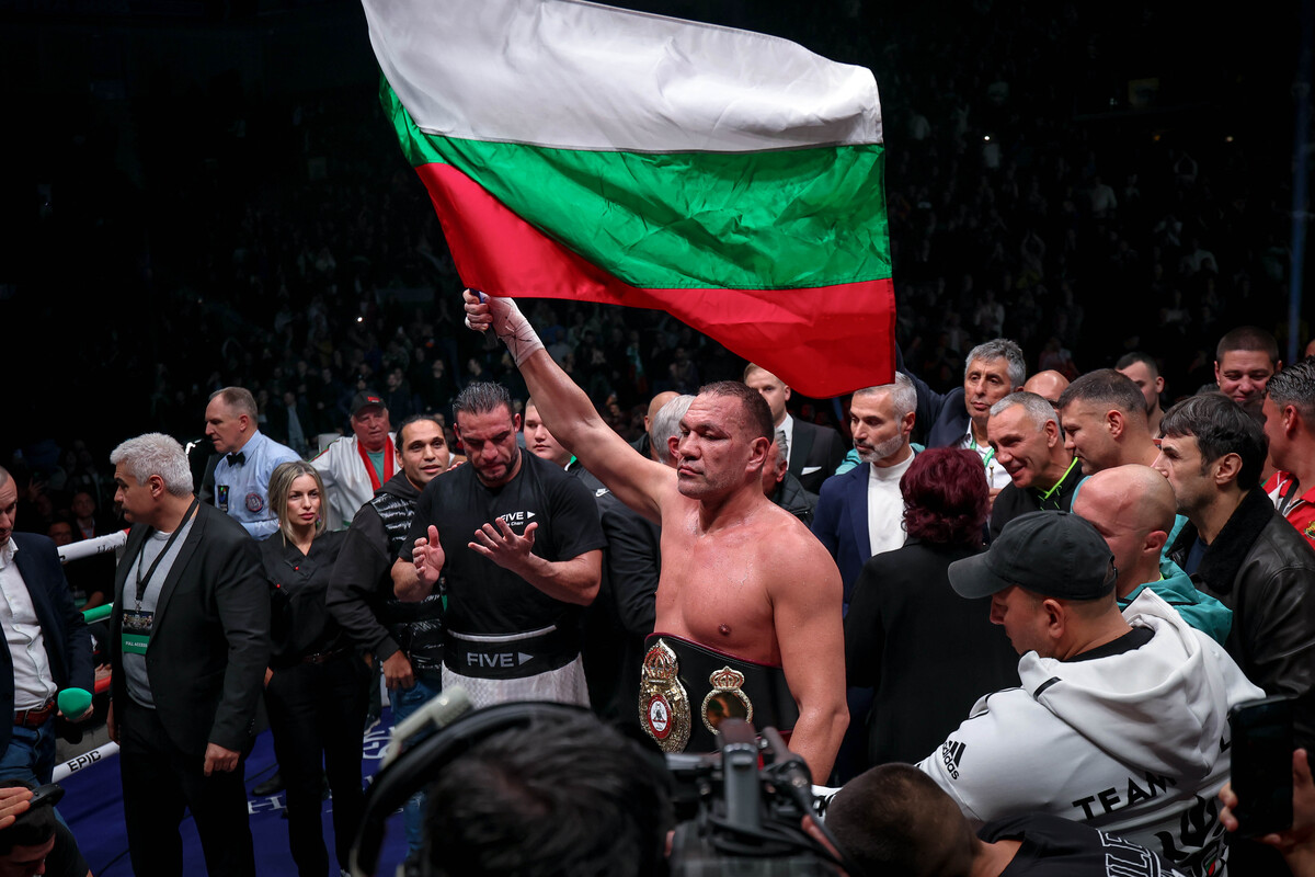 Кобрата сбъдна мечтата си и стана регулярен световен шампион на WBA
