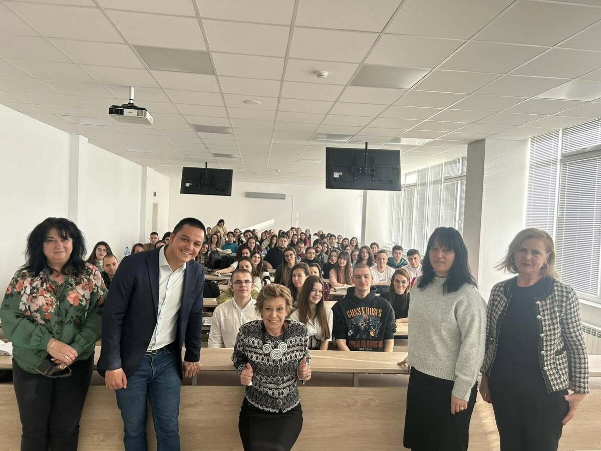 Цанко Цанков с открита лекция пред студенти
