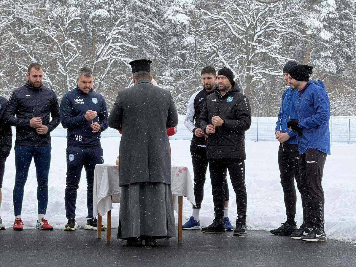 Бивш играч на Манчестър Сити и Левски става "скиор"?