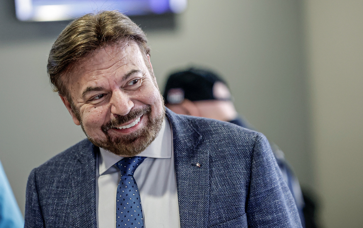 Мило Борисов: Преизпълняваме договора си с Левски, клубът се управлява добре