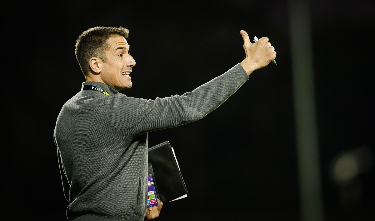 Веласкес: Играхме с уважение към турнира, горд съм с публиката