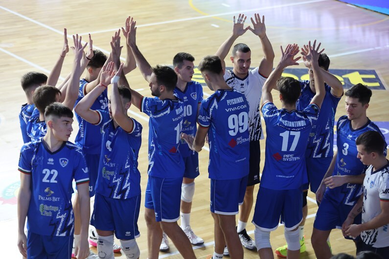 По двама юноши от Супер Волей ще могат да играят и във Висшата лига