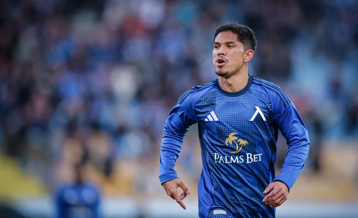 Бала: Левски има много добър отбор с изключителна конкуренция, който може да се бори за титли