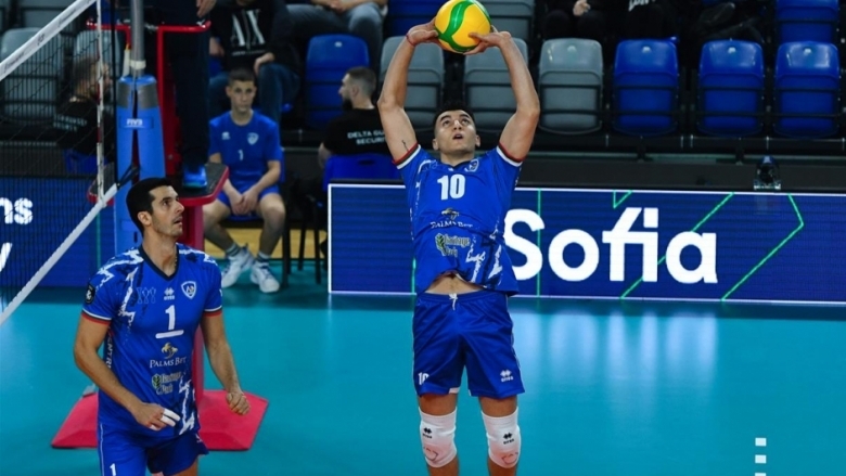 Левски отстъпи при визитата на Лас Палмас в Шампионска лига