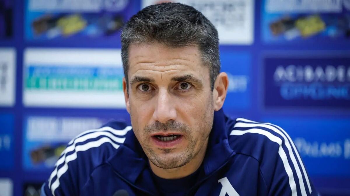 Веласкес говори пред медиите в петък