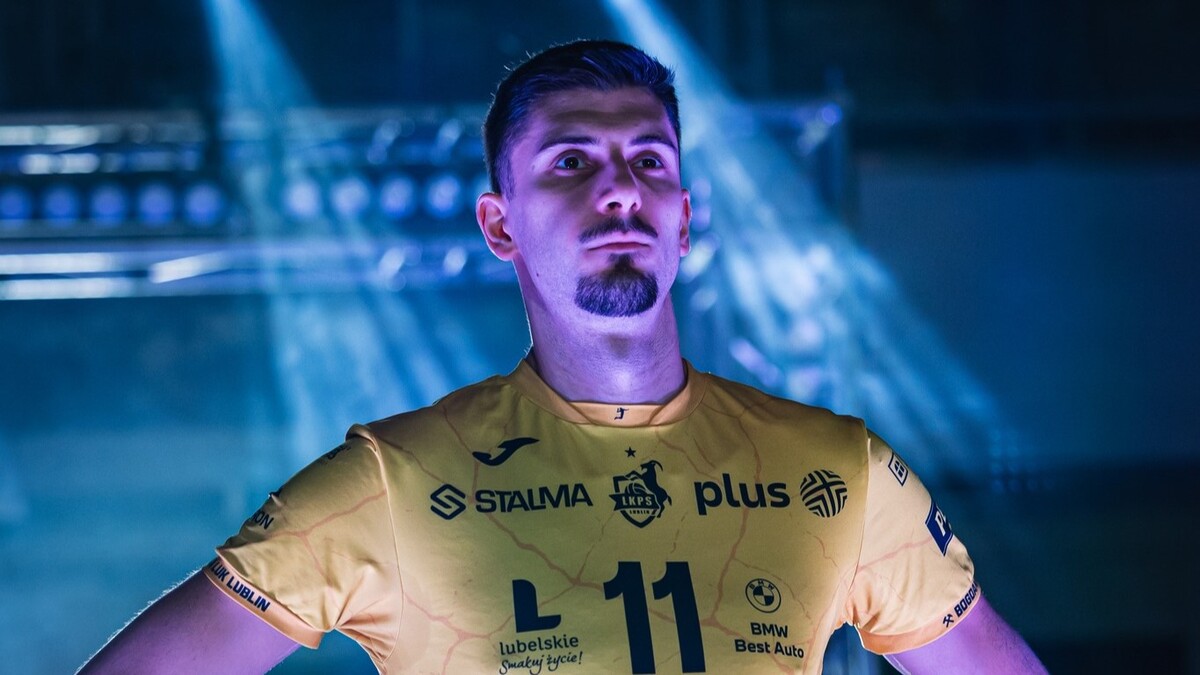 Капитанът на България с нов договор