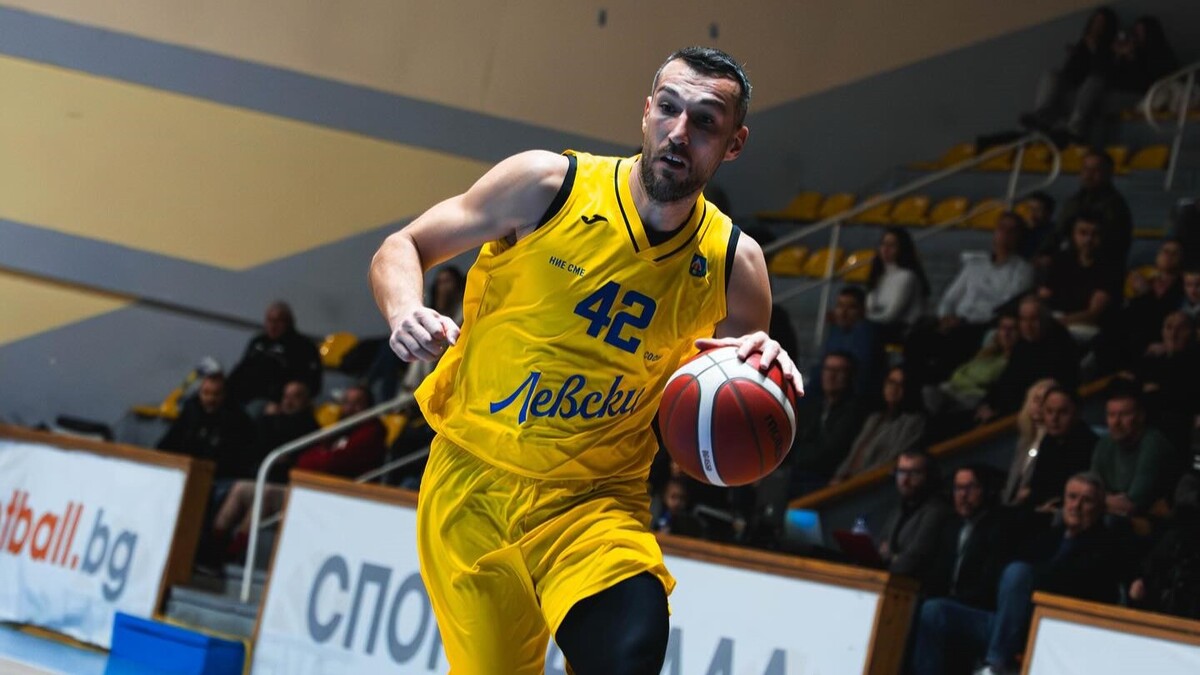 Левски приема Спартак Плевен в НБЛ