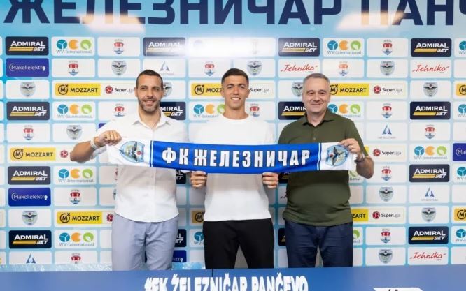 Български халф напуска сръбския си клуб