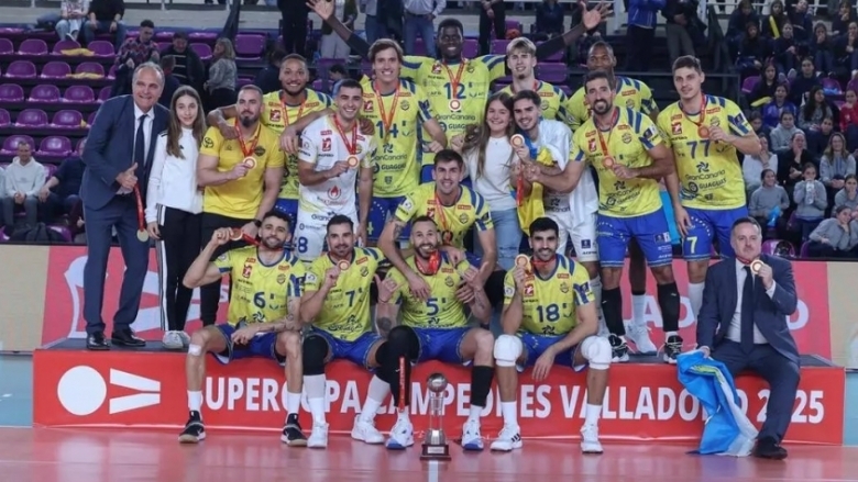 Добромир Димитров и Лас Палмас триумфираха със Суперкупата на Испания