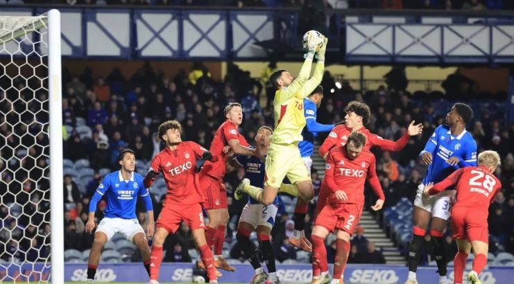 Митов и Абърдийн отстъпиха на Рейнджърс