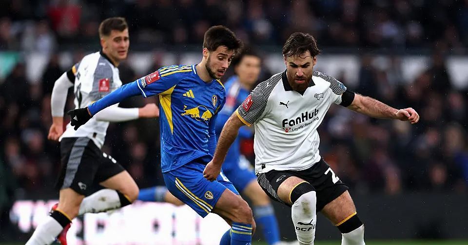 Илия Груев титуляр при обрат на Лийдс за Купата на Англия