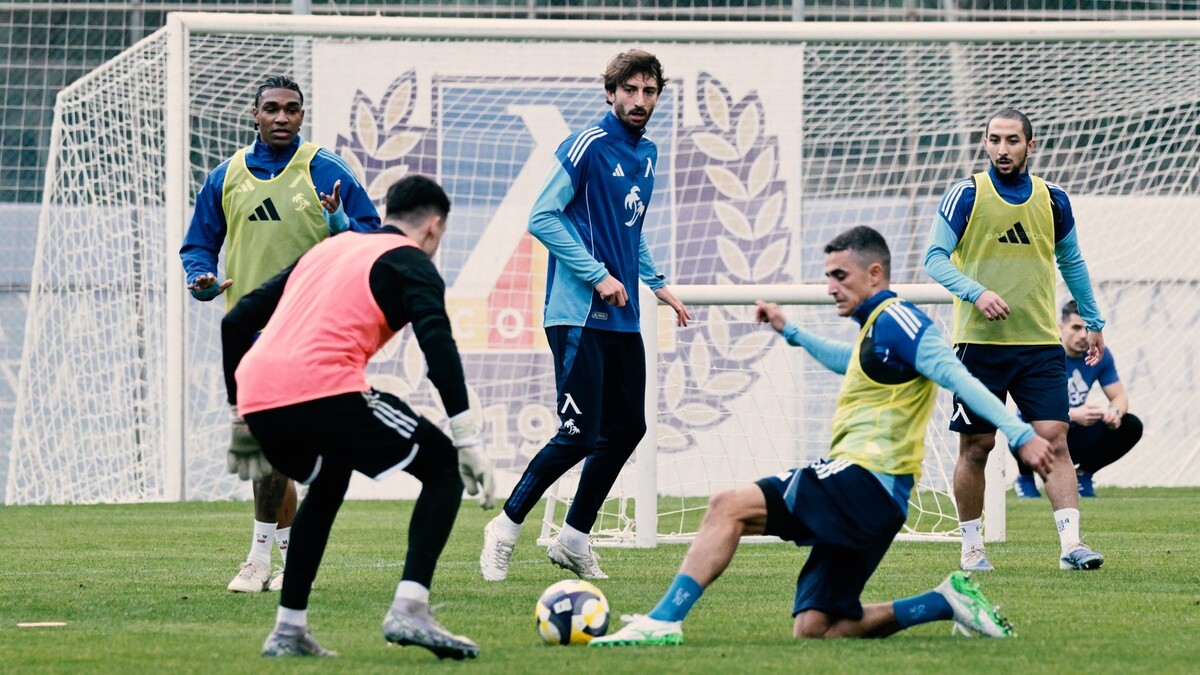 Агентът на Кристиан Димитров коментира бъдещето на бранителя в Левски