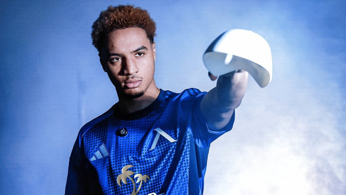 Илиян Филипов: Око-Флекс е футболист на Ботев Пловдив, препоръчвам на Левски да не си прецакват сезона