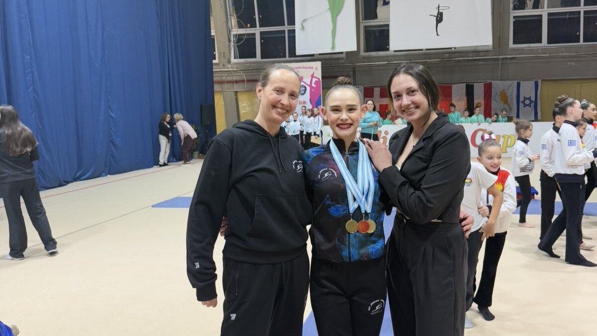 Ивайла Велковска с първа победа при жените