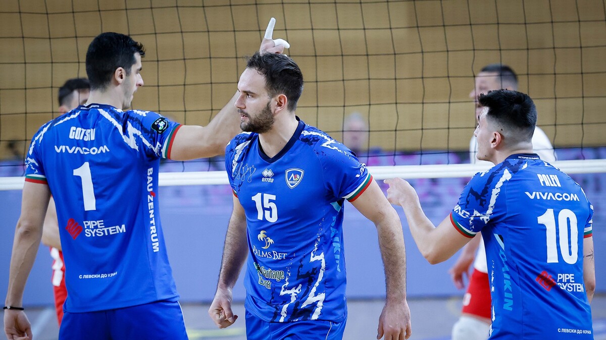 Левски приема Дея днес