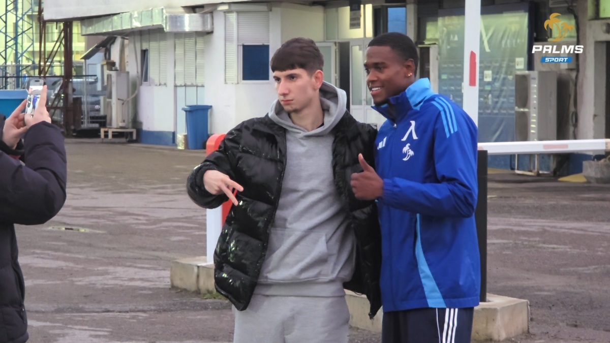 Хуан Переа проведе първа тренировка с Левски