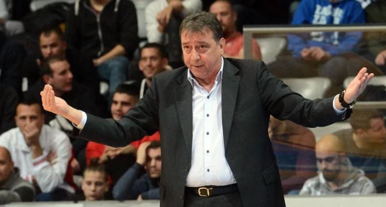 Сърбин пое Спартак Плевен