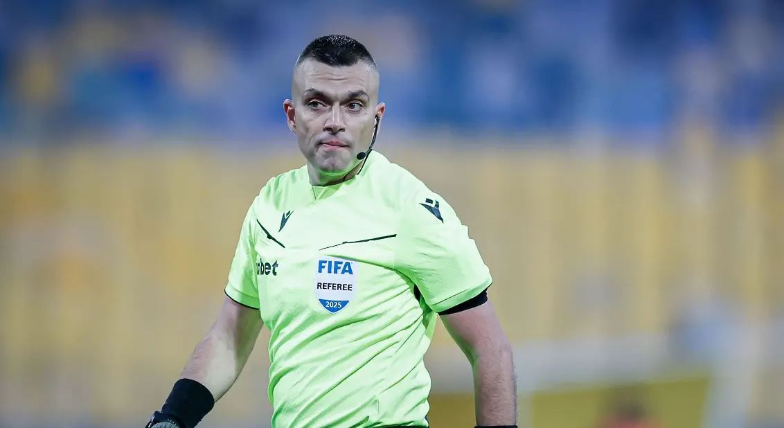 Чинков ще свири Лудогорец - Левски за Купата