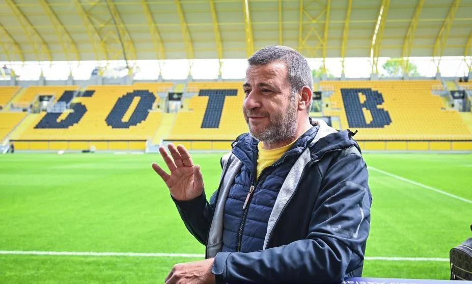 Илиян Филипов: Смениха часа, за да може Ракетчика да гледа дербито в адекватно състояние