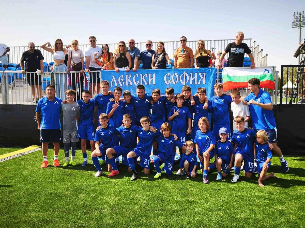 Левски похвали тима до 13 год. за успеха в Дубай