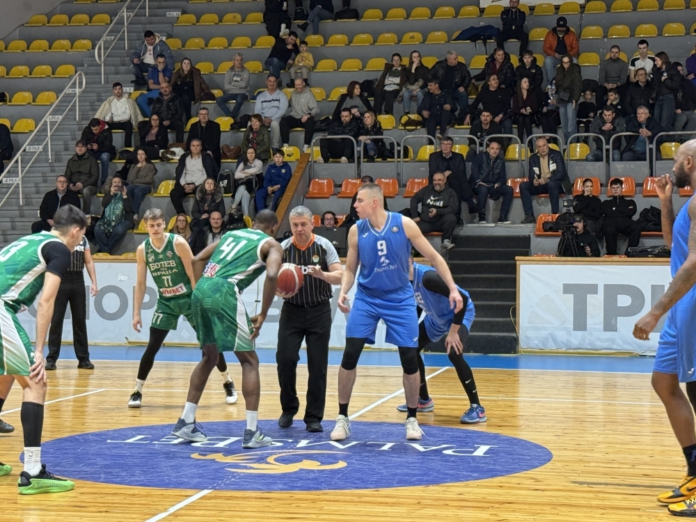 Левски загуби срещу Ботев Враца след късен обрат