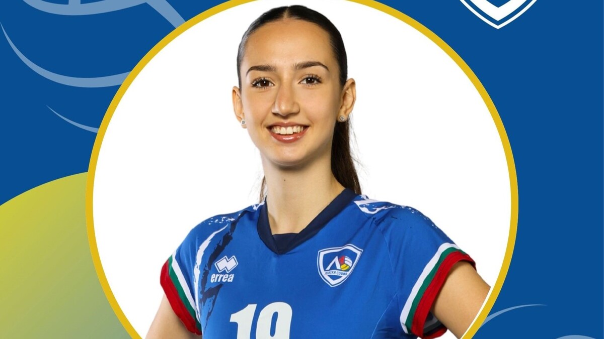 ВК Левски с празнична честитка за рожденичката Вяра Парапунова