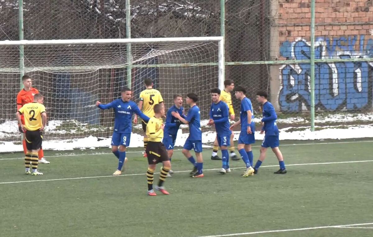 Левски с успех над Ботев Пловдив при 15-годишните