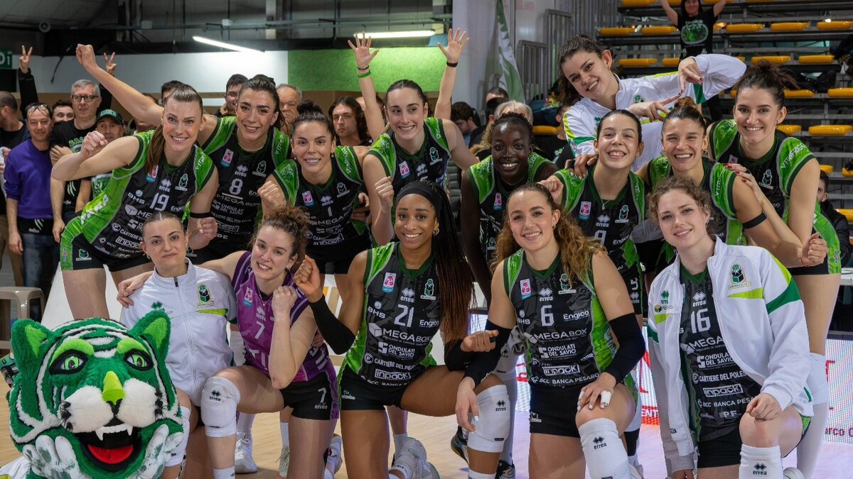 Мика Стоянова с 13 точки при драматична загуба в Италия