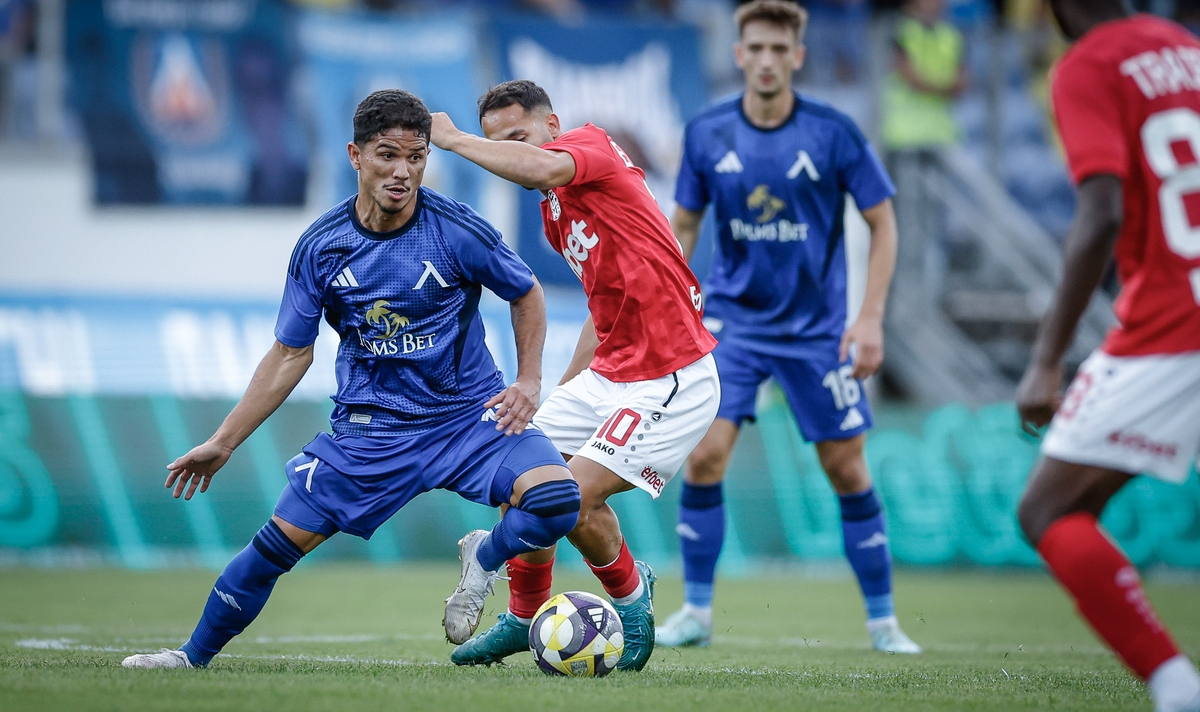 Награждават Евертон Бала за №1 на 21-ия кръг в сряда