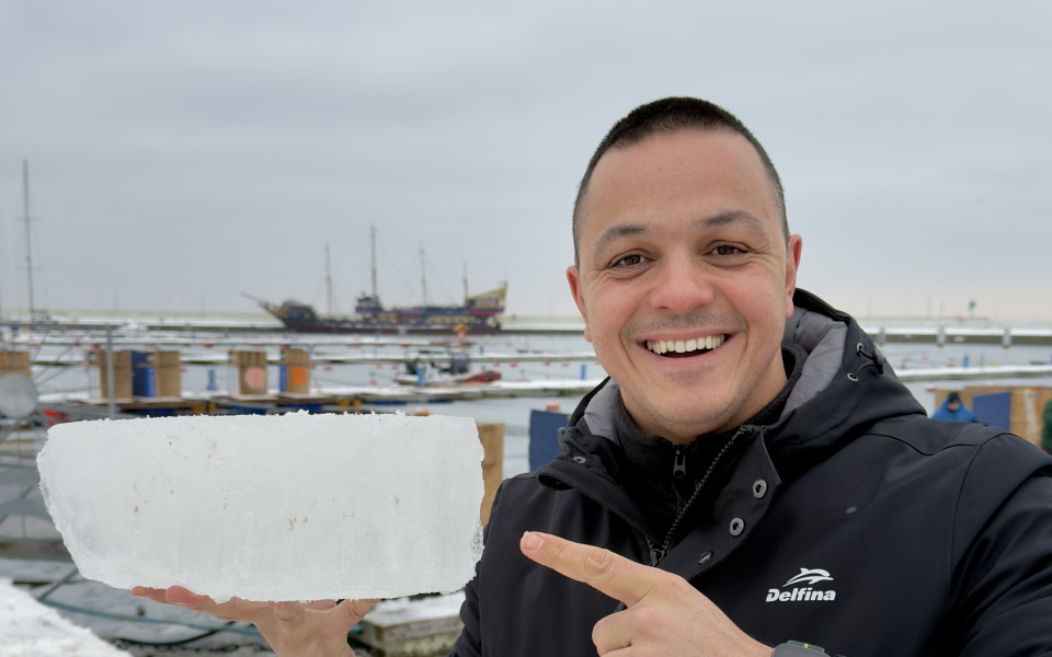 Цанко Цанков започва във вторник участието си на Световното първенство по зимно плуване