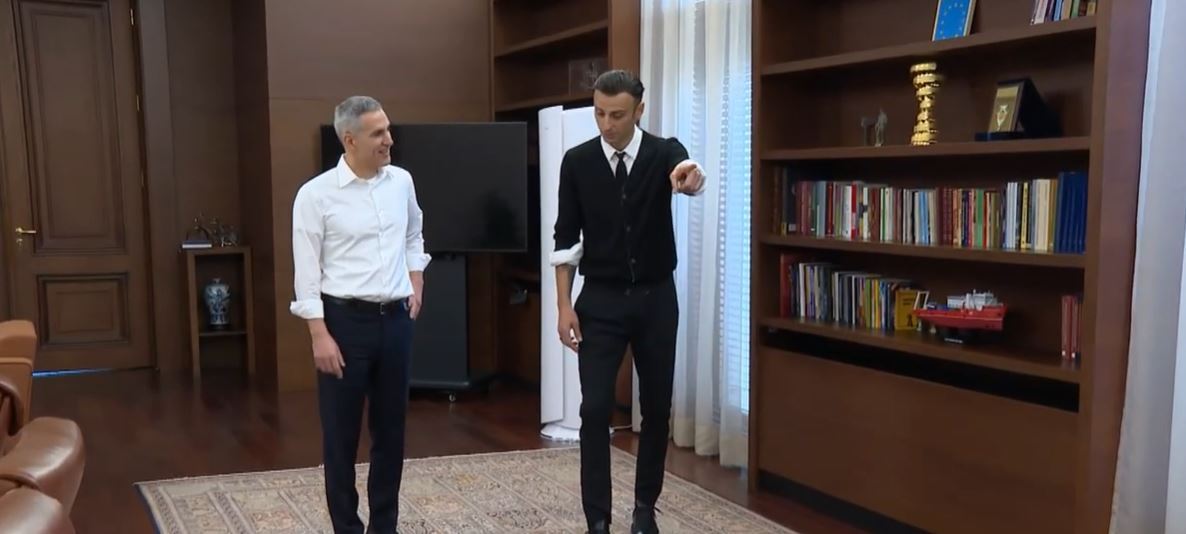 Бербатов сподели за изпращане на анкетата до спортните федерации: Предстои още работа