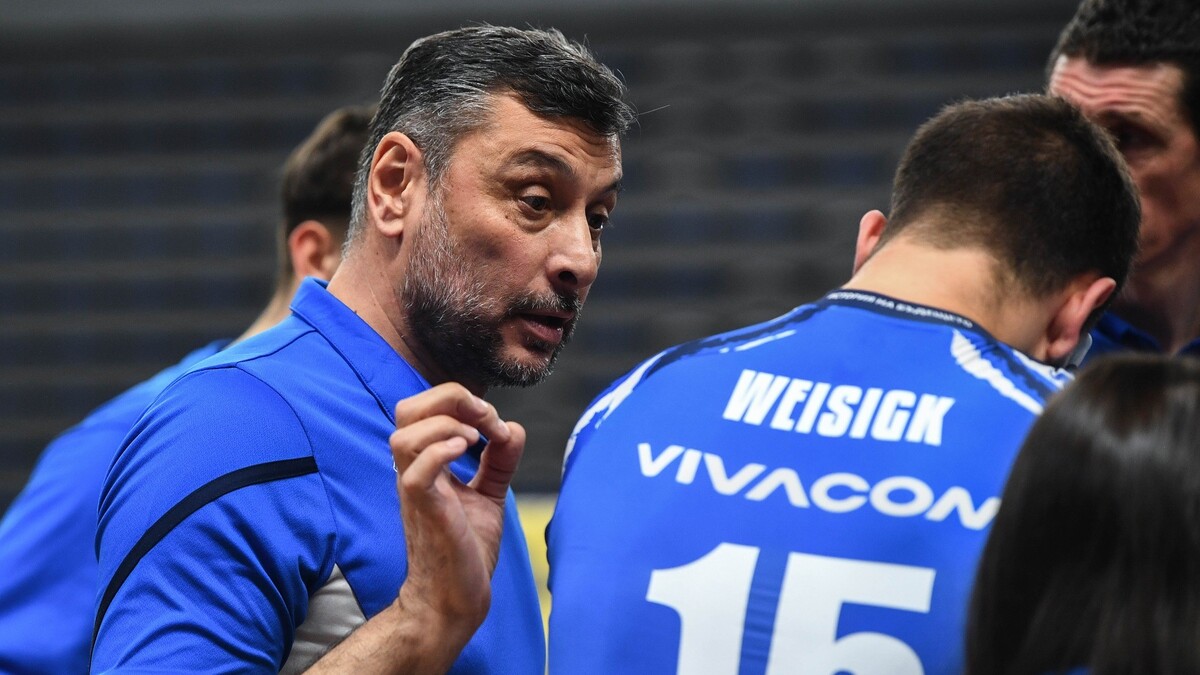 Ники Желязков преди мача с Черно море: Ще дам почивка на основни състезатели, ако развоят го позволява