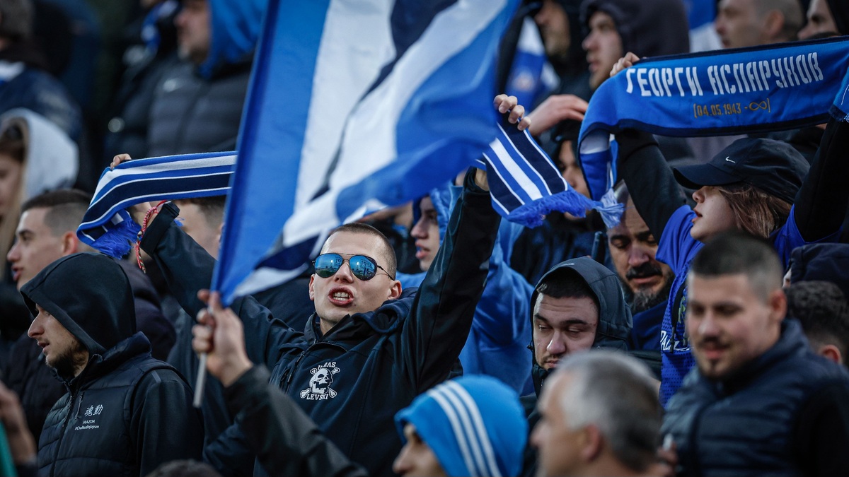 500 евро глоба за Левски след кръга в Първа лига