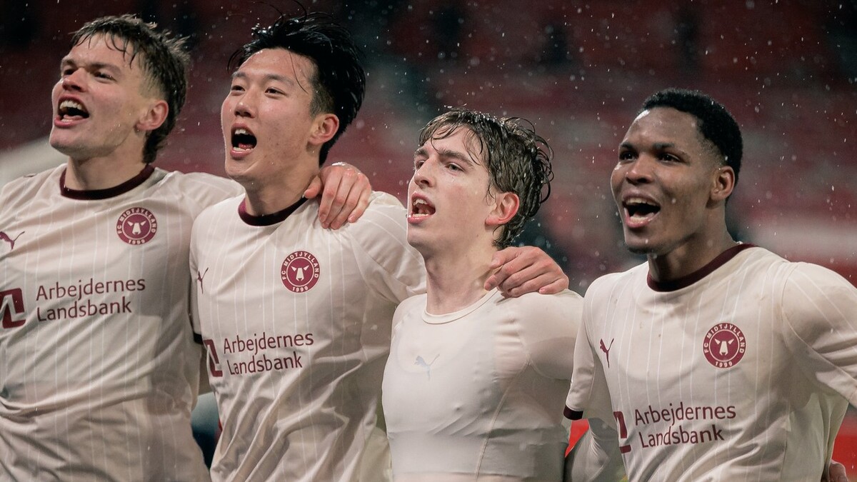 В Лига Европа: Панатинайкос и Мидтиланд с изненадващи победи