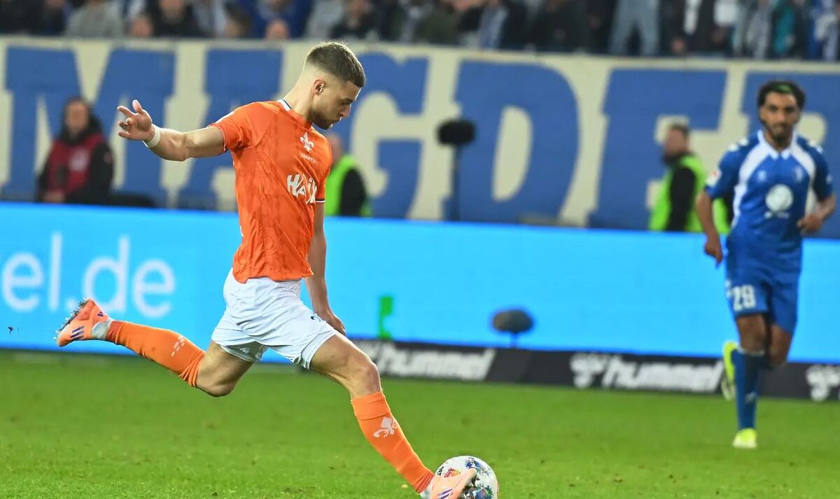 БГ национал с гол и автогол в един и същи мач