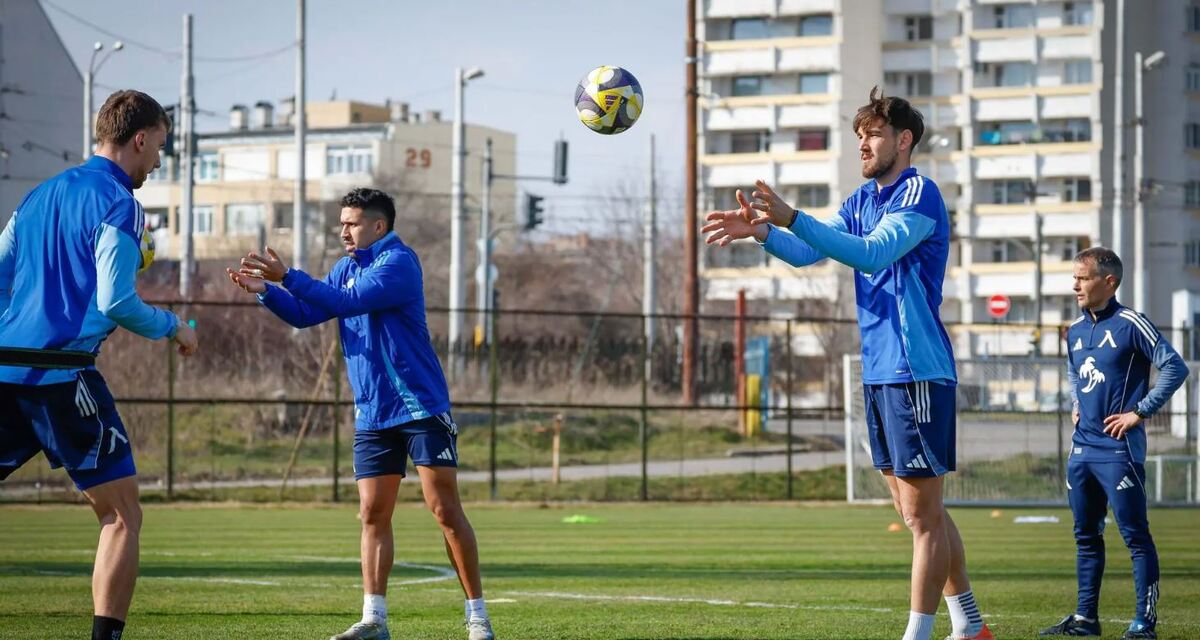 Ясна е програмата на Левски до мача с Черно море