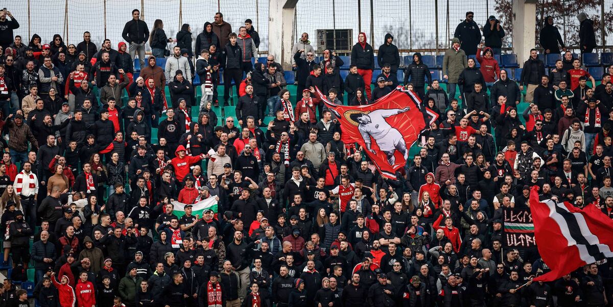 Берое и ЦСКА със солидни наказания след 26-ия кръг