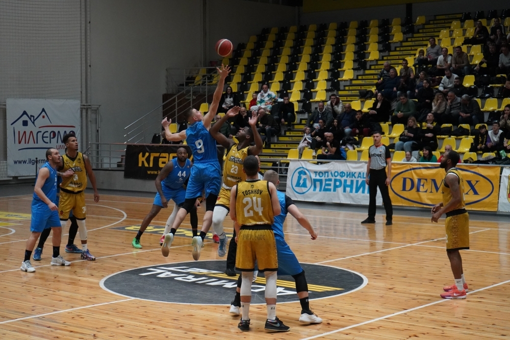 НБЛ: Левски отстъпи на Миньор