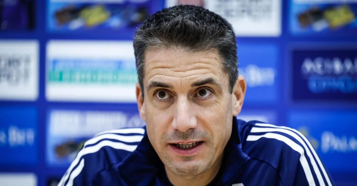 Веласкес с пресконференция преди мача с Черно море