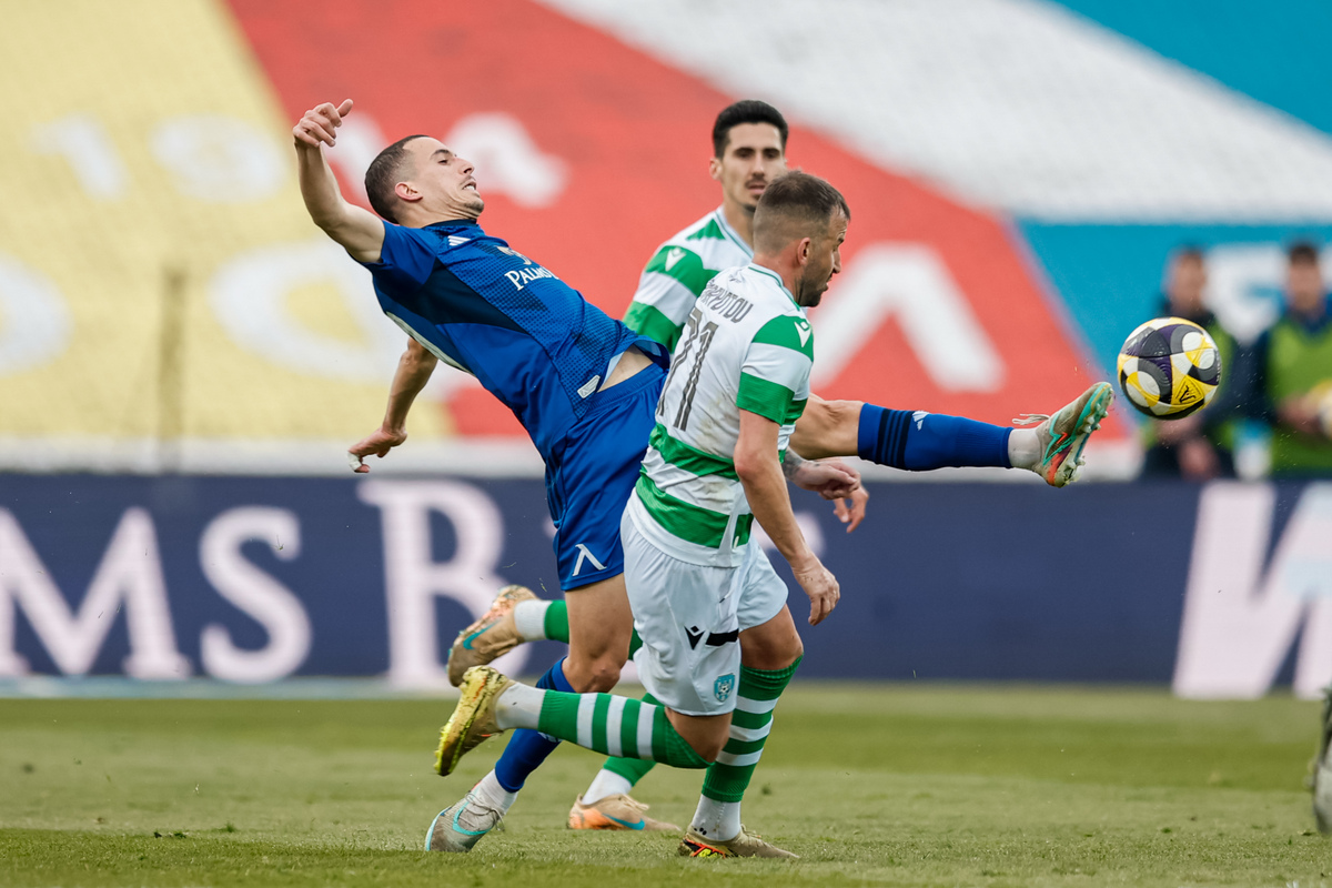 Бурас: Трябва да печелим всички мачове до края