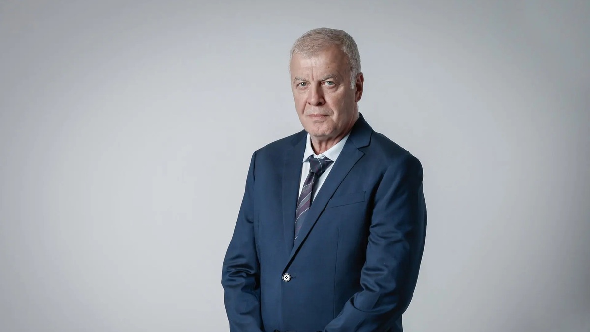 Сираков отхвърли категорично слуховете за смяна на собствеността в Левски