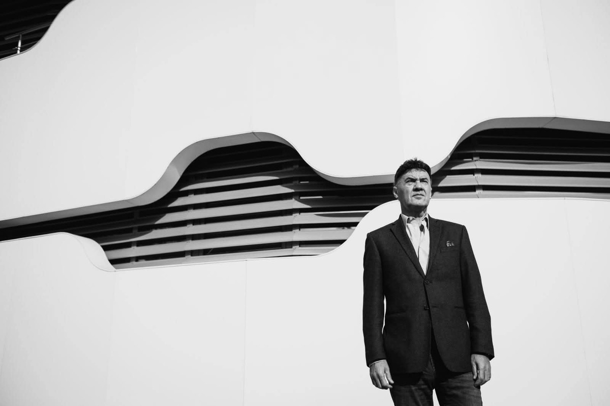 Сбогуваме се с Боби Михайлов в събота