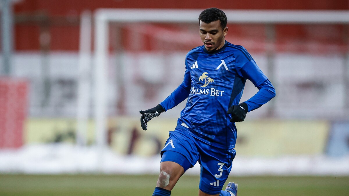 Майкон: Левски има страхотни фенове и заслужава да печели титли