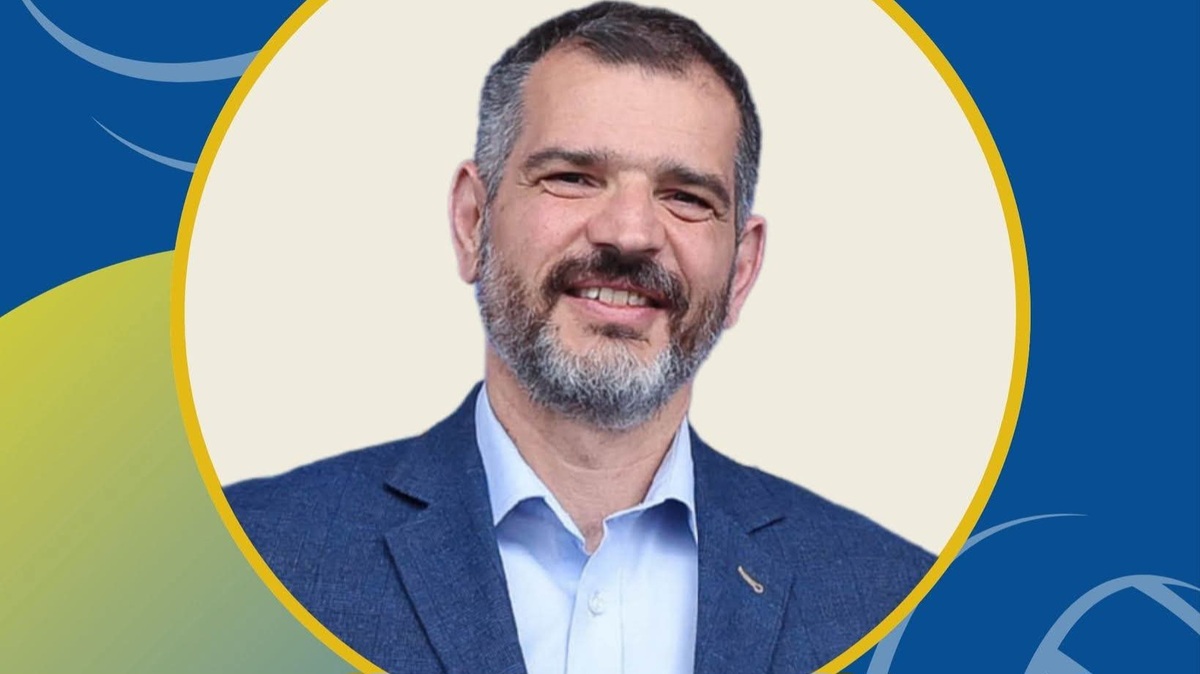 ВК Левски с празнична честитка за рожденика Атанас Гаров