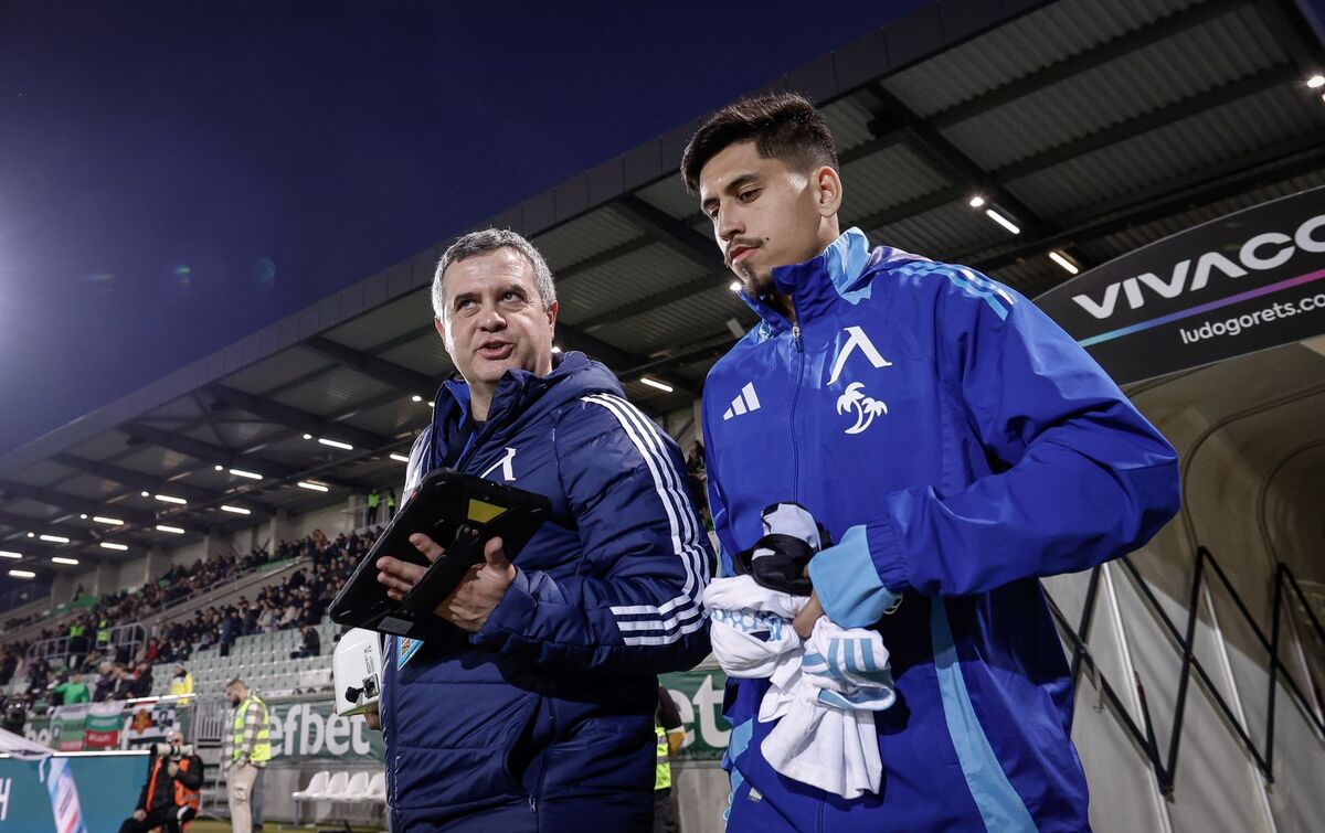 Футболист до 23 години задължително трябва да започва като титуляр през следващия сезон