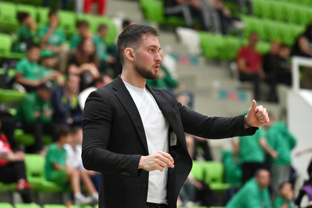 Папазов: Има голям напредък при младите