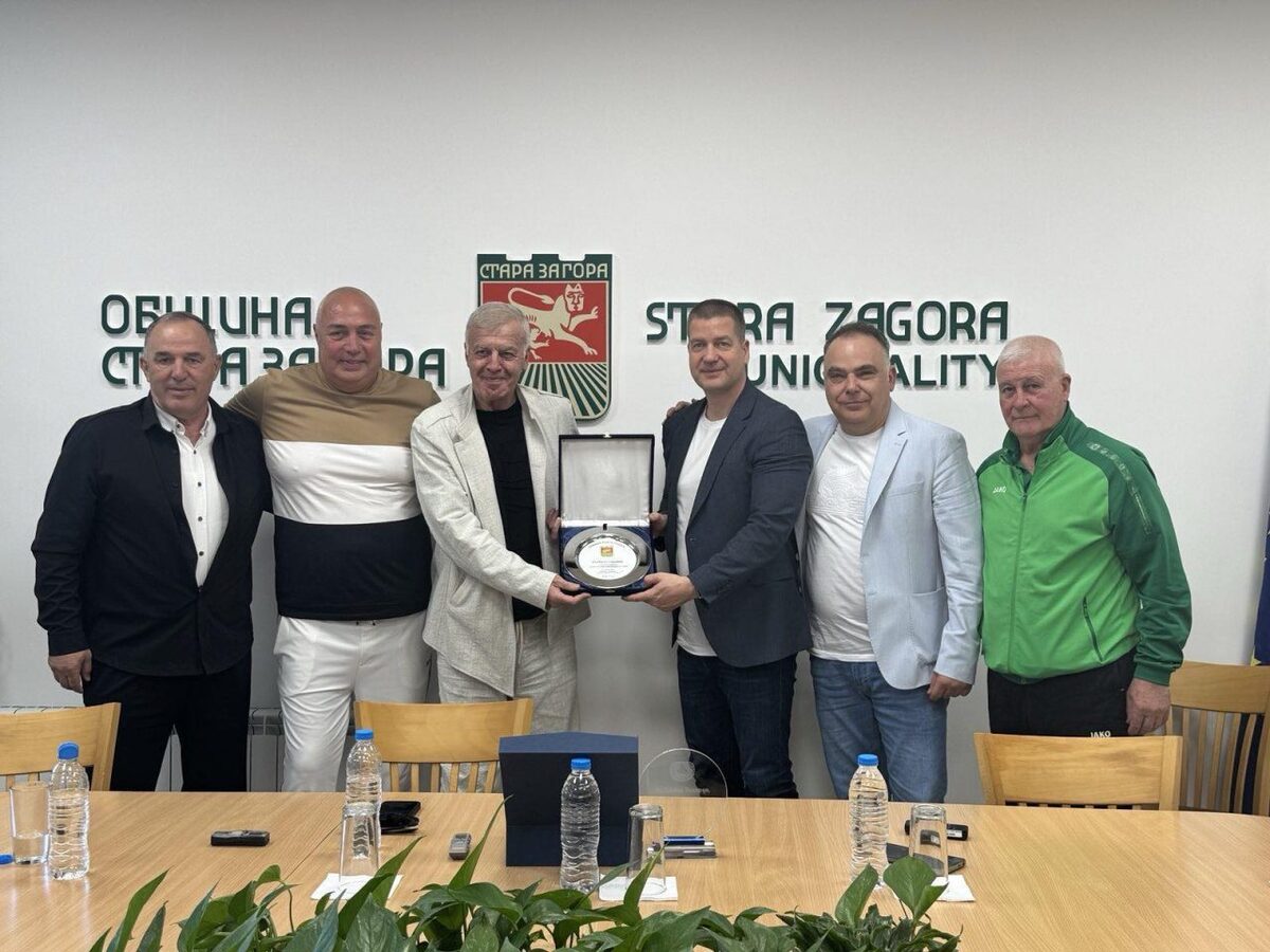 Сираков коментира новото правило за българи до 23 год.