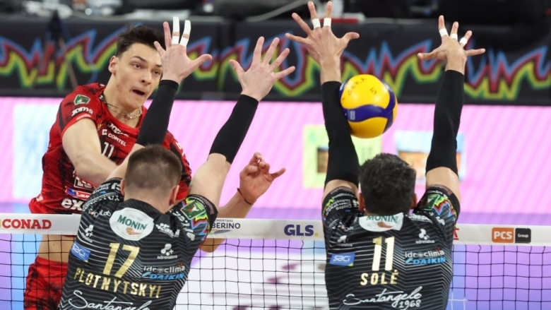 Лубе с Алекс Николов загуби първия финал от Перуджа